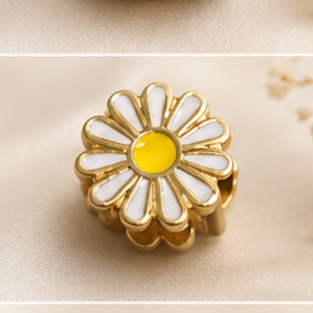 Radiant Daisy Charm