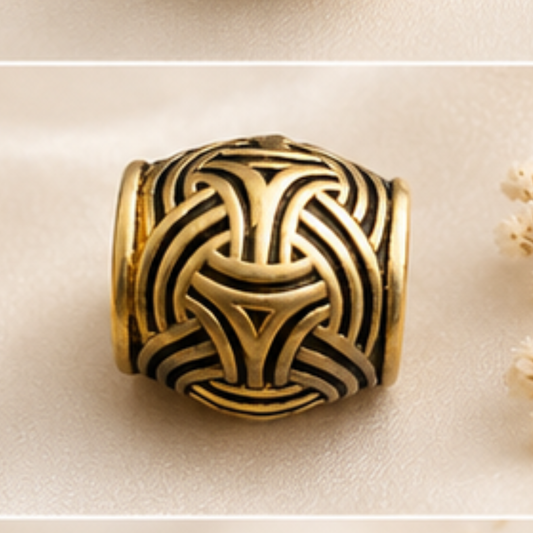 The Celtic Knot Charm